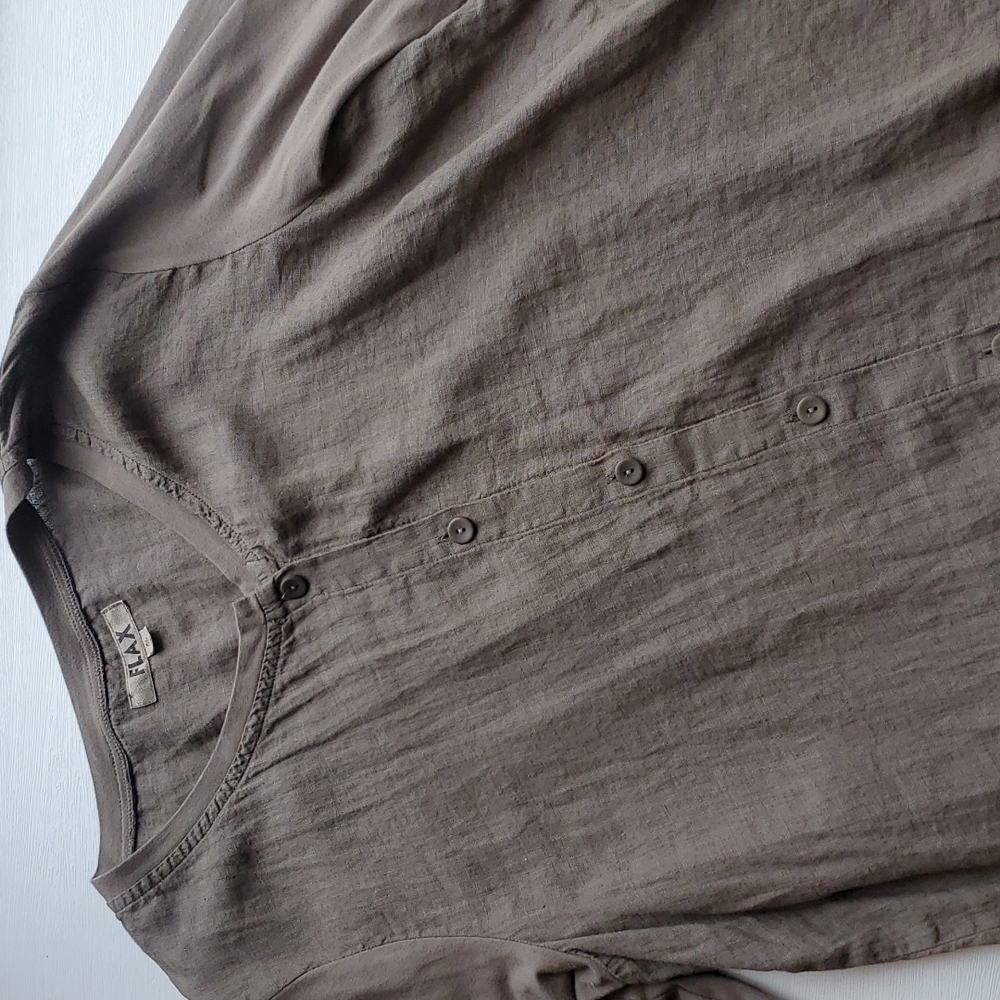 Flax Women's Brown Button-Up Top